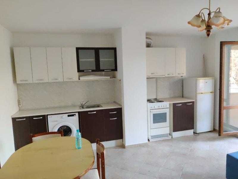 Дава се под наем Двустаен апартамент в София, Надежда 2 - 65 кв.м за 323.85 € - Снимка #3