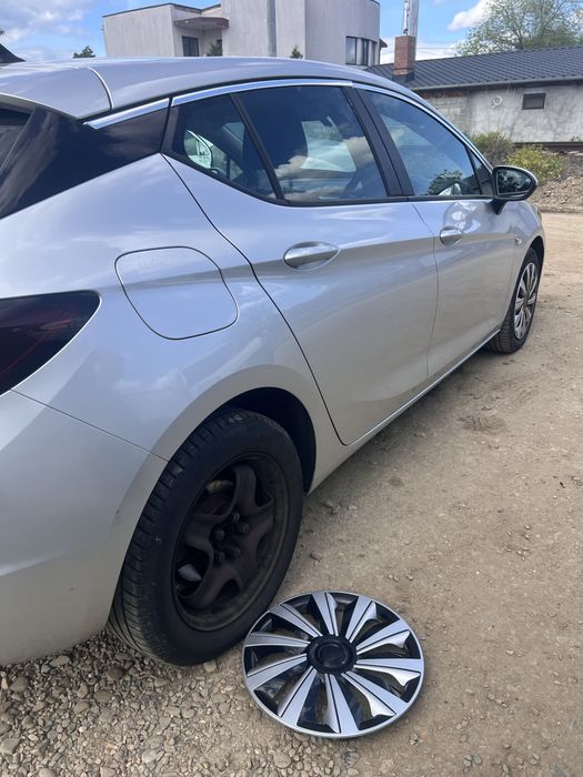 Ușă dreapta spate Opel Astra K 2016