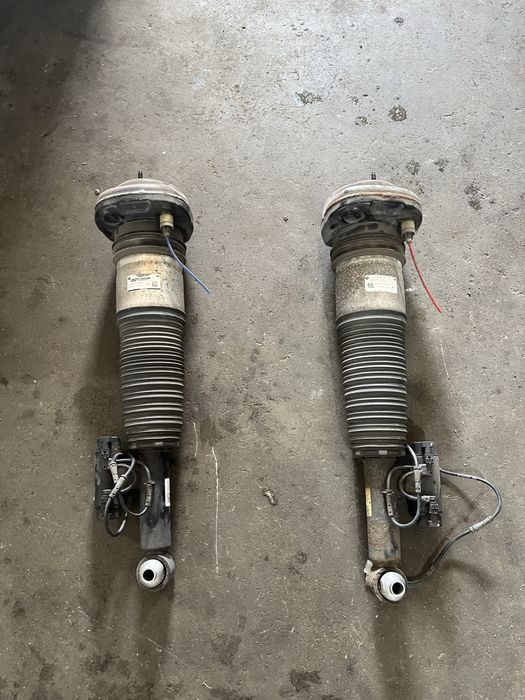 Амортисьори бмв 7 г11/12 на въздух ( amortisiori bmw g11/12 2016g. )
