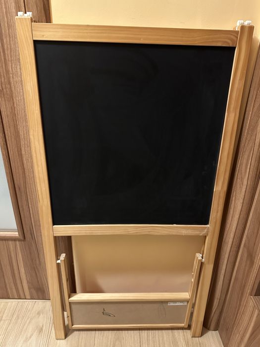 Tabla IKEA pentru copii
