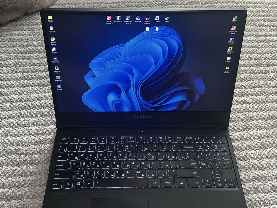 Продам ноутбук lenovo