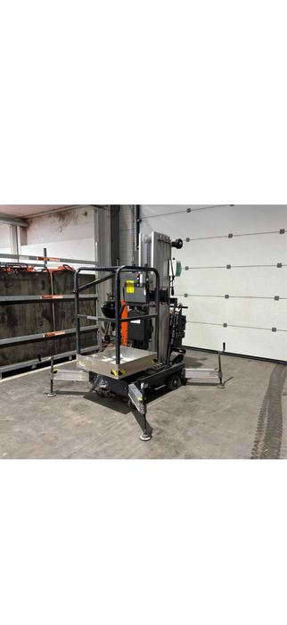 JLG-lift  pentru pasageri-TIP 25 AM