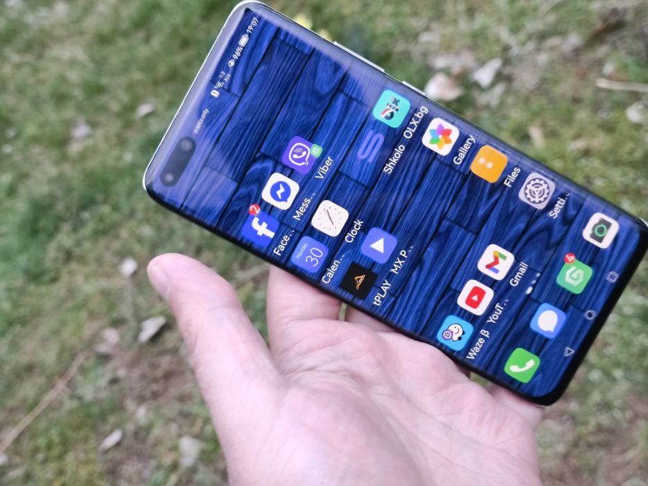 Huawei P40 Pro 256/12 +original Huawei P40 Pro Game Case