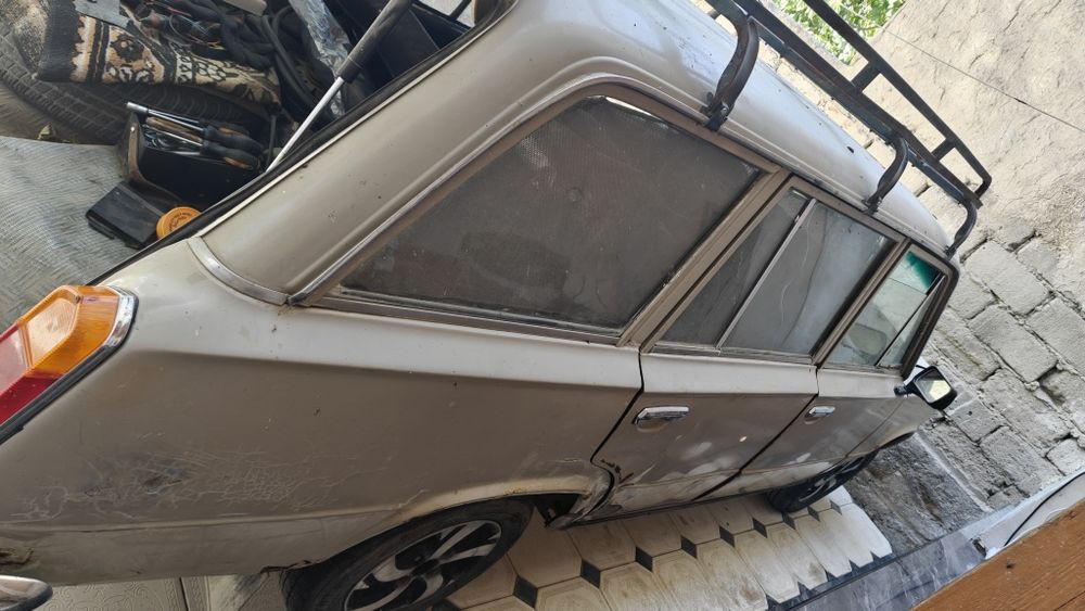 Lada 2102 sotiladi