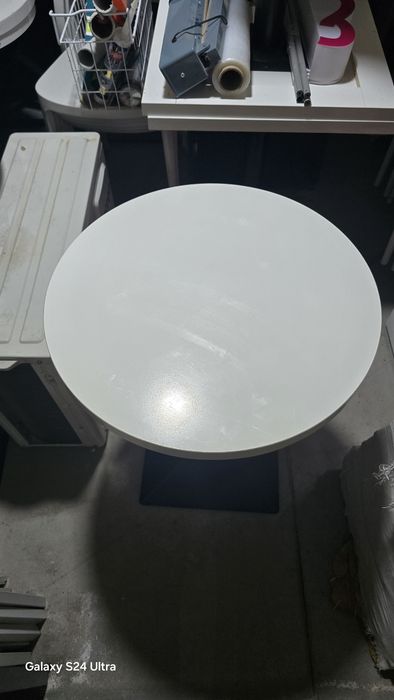 Продам столы и стулья