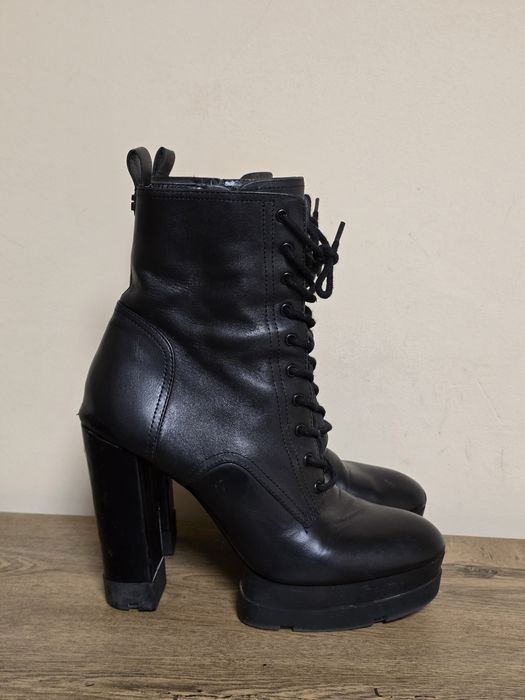 Guess оригинални дамски боти