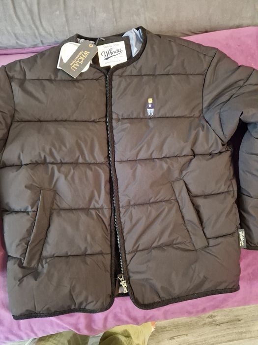 Продам куртку WhoA.U