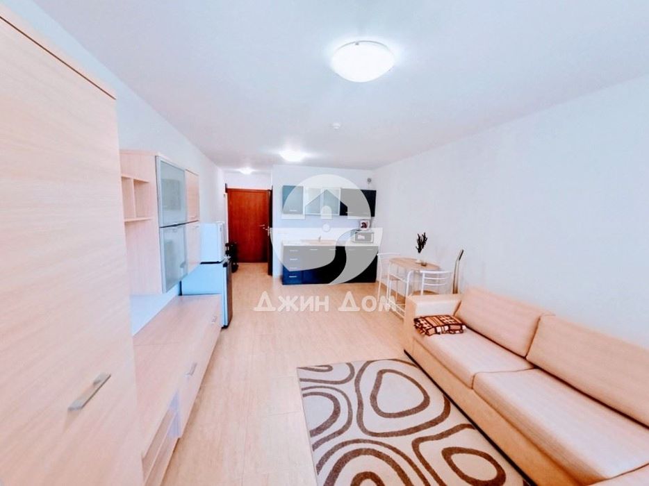 Продава се Едностаен апартамент в Свети Влас - 40 кв.м за 1463 €/кв.м - Снимка #1