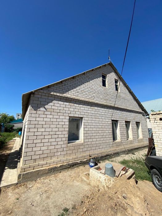 Меняю дом на Шанхае + во дворе недостроенный 2 этаж.коттедж на Шанхае