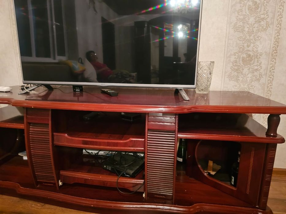 Тумба под телевизор