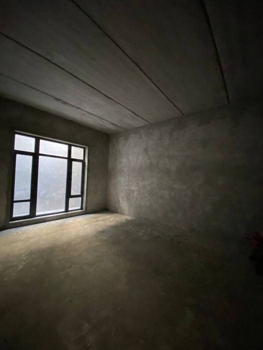 uchastka sotiladi 2,5sotix