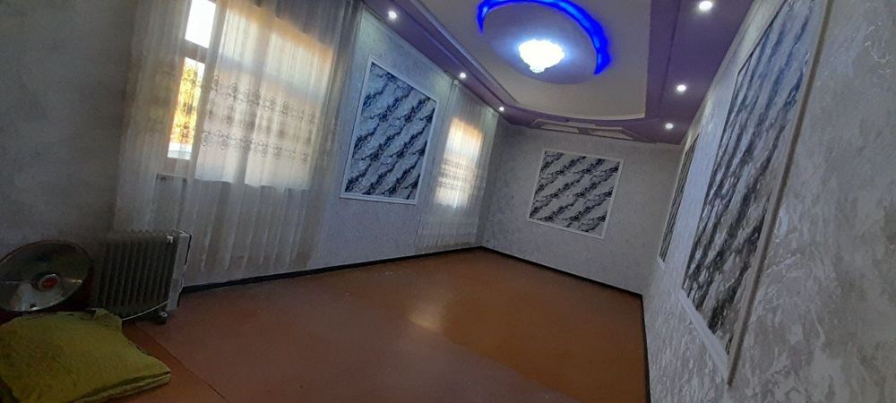 Термиз туман К,ирйилликда 5 сотихдан иборат 6 Хонали уй сотилади.