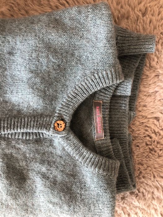 нов пуловер в пастелно зелен