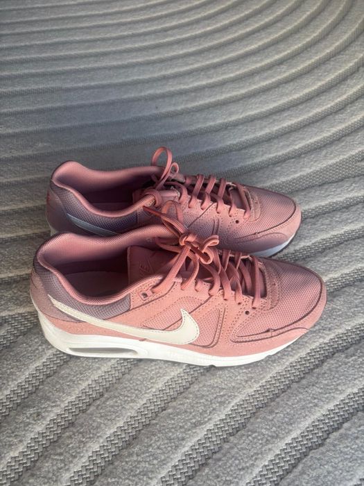 Маратонки Nike Air Max Command