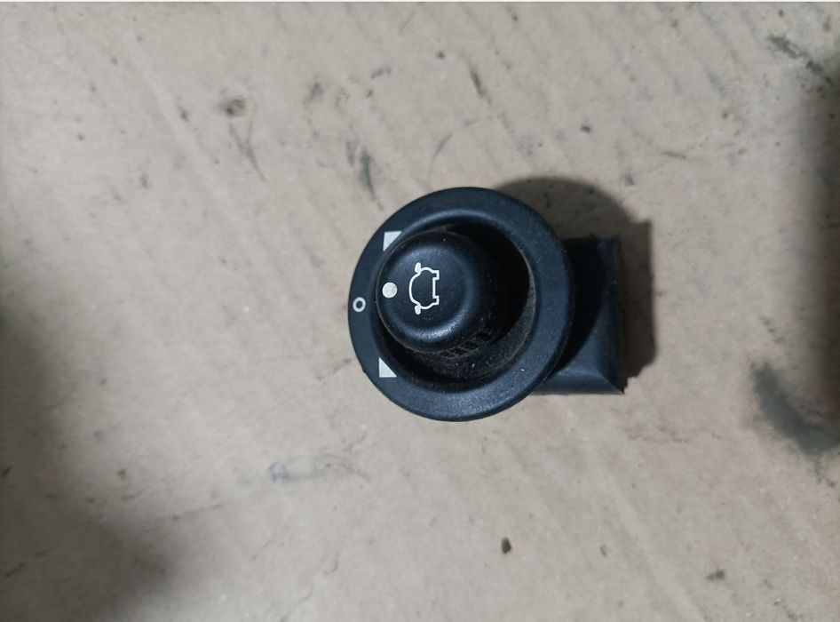 Buton reglaj:Focus,Mondeo,Fiesta...livrez colet avantajos oriunde în ț