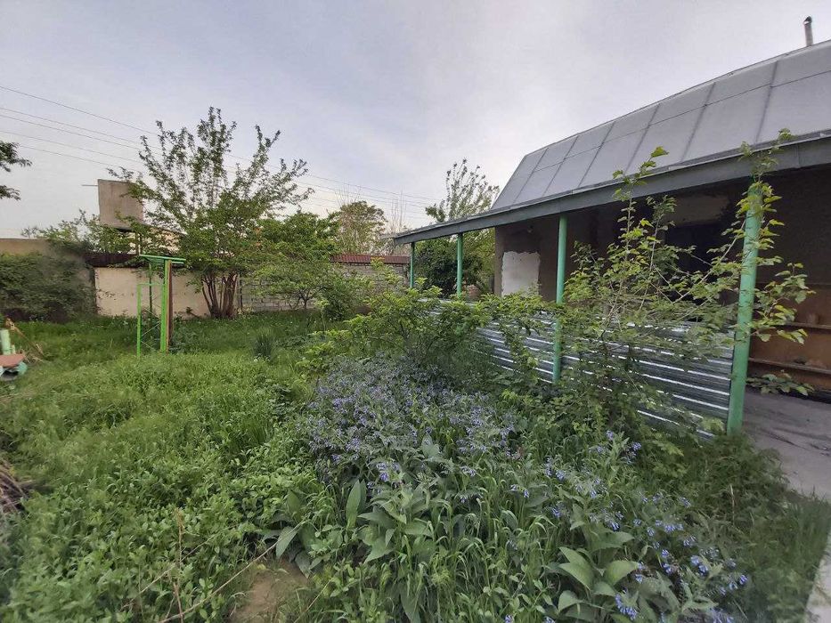 Участок с домом в аренду под цех склад возле парка Янги Узбекистан