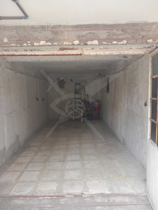 Продава се Гараж / Паркомясто в Пловдив, Кючук Париж - 19 кв.м за 1422 €/кв.м - Снимка #1