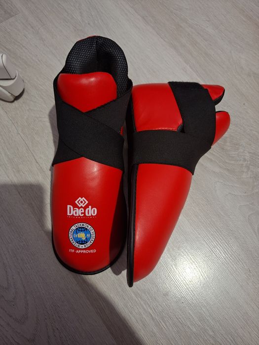 ВНИМАНИЕ!! СУПЕР ЦЕНА Протектори за крака Таеклон-до ITF