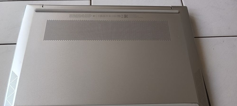 HP Pavilion 14  cu Windows 11 Home