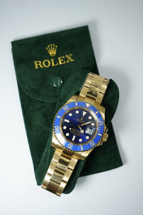 ROLEX Submariner Date Blue 18K Yellow Gold
