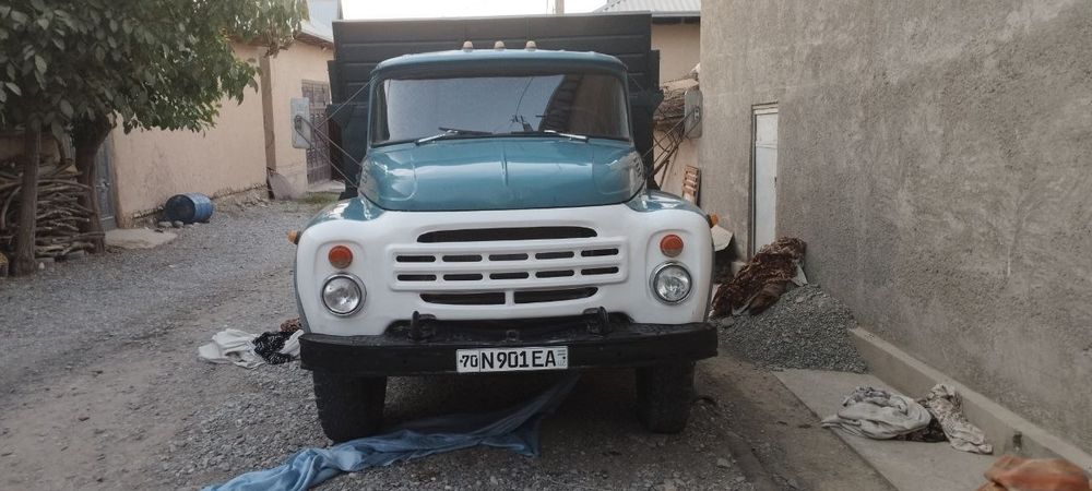 Zil MMZ 4502 Sotiladi yili 1991 Narxi kelishamiz