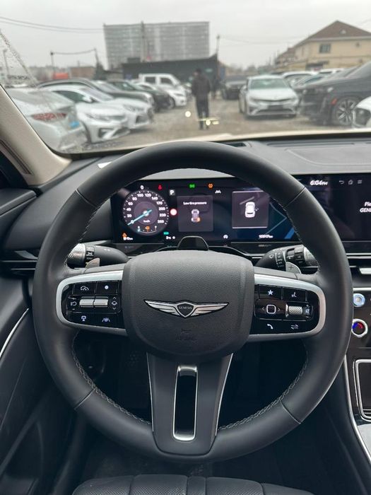 Genegis GV 80 2,5 benzin