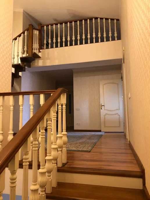 Ц-15 массив Жангох ул.Зулфия ханум пересечение Абая Пентхаус 206 кв.м