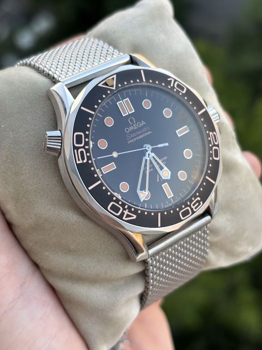 Ceas automatic barbatesc Omega 007