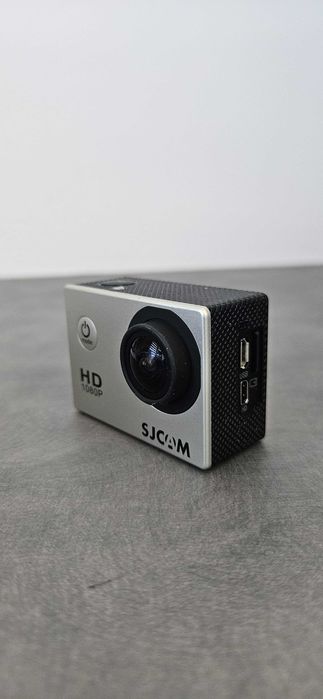 Продавам екшън камера  SJ4000 Full HD 1080P
