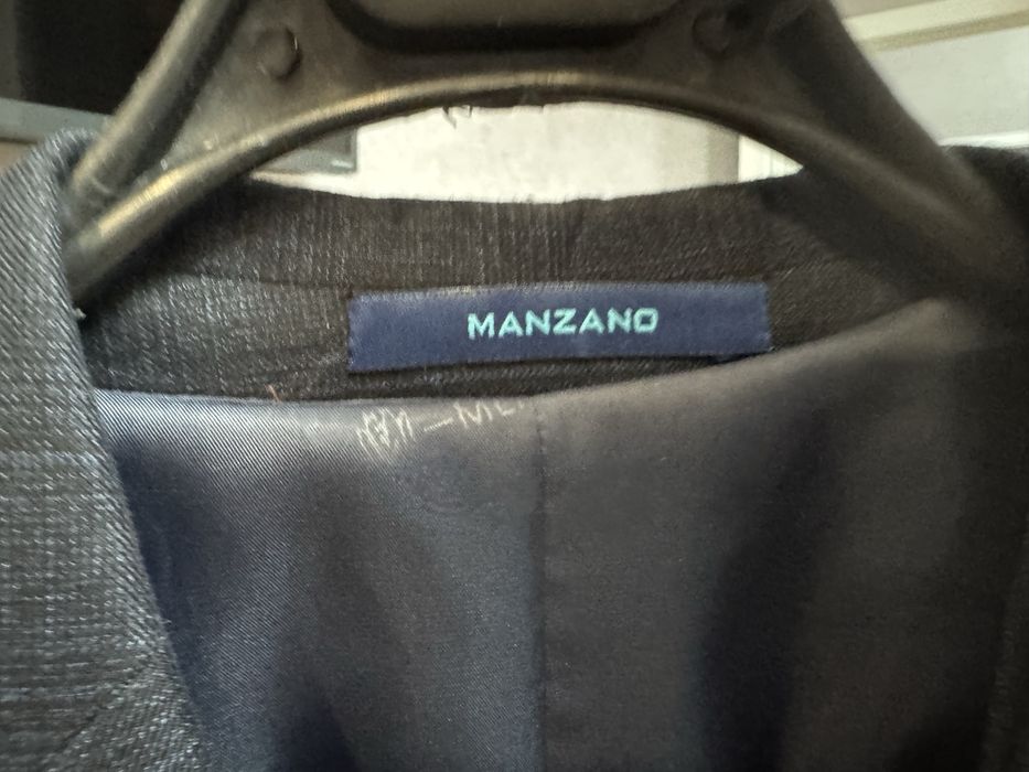 Костюм тройка очень хорошего качества