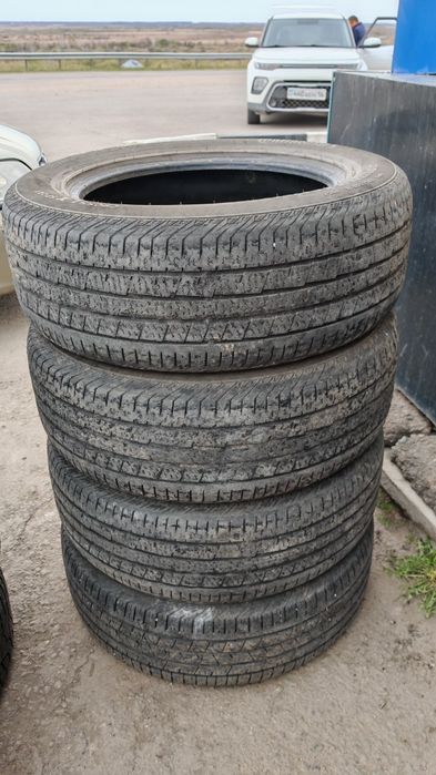 Продаётся недорогой комплект летней резины