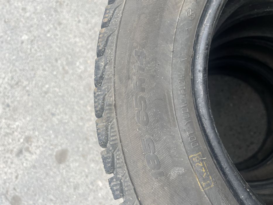 Продам зимнюю резину на 14