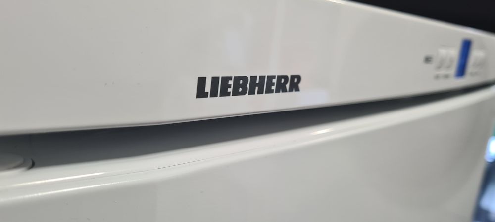 Фризер NoFrost Liebherr A++ 145см ТОП!