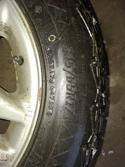 Гуми с джанти мерцедес мл 245 65 17