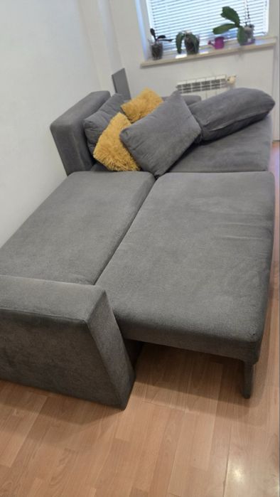 Ъглов разтегателен диван