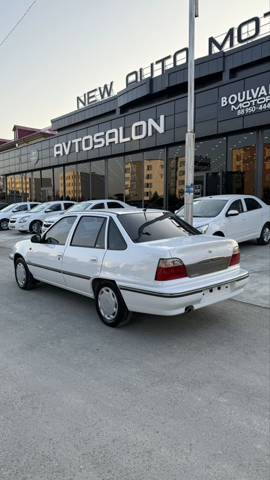 Nexia 1 DONC 2007/2008 lux bez konditsioner