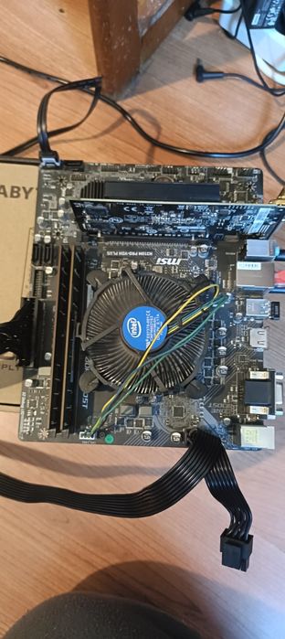 Kit Intel Lga1151 v2 Msi h310m pro-vdh plus i3 9100 cooler