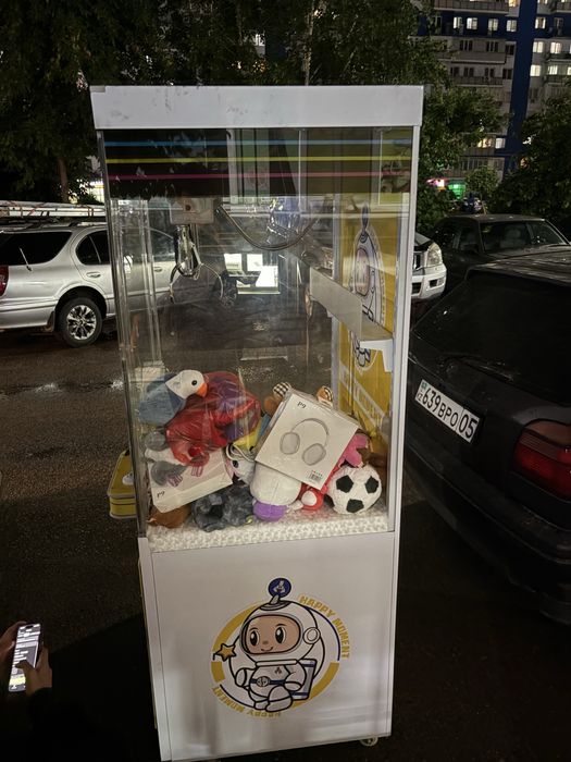 Игрушечный аппарат