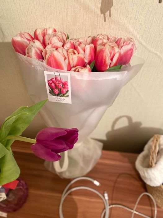 Букет цветов тюльпаны