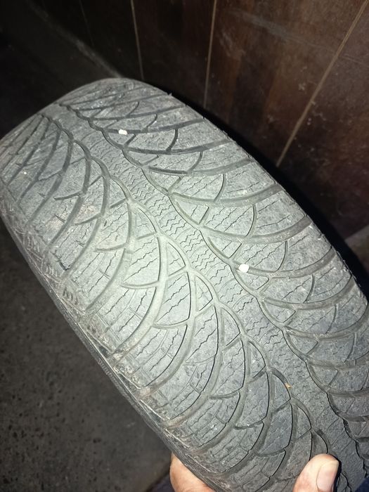 Set 4 Jante Aliaj ART 14" cu Anvelope Iarnă 185/65 R14 – [Preț] Lei