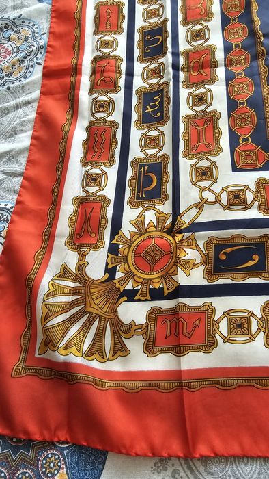 Красиви летни шалове за допълнение на официално и ежедневно облекло