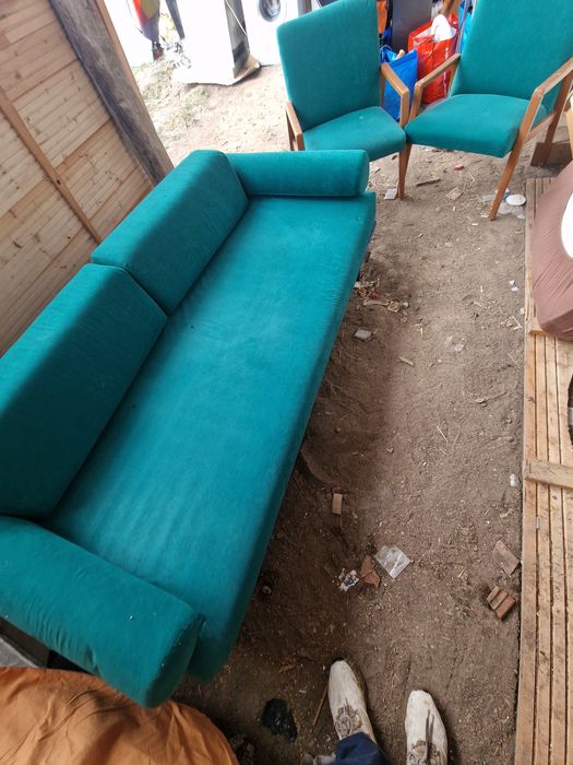 Set Canapea cu 2 fotolii