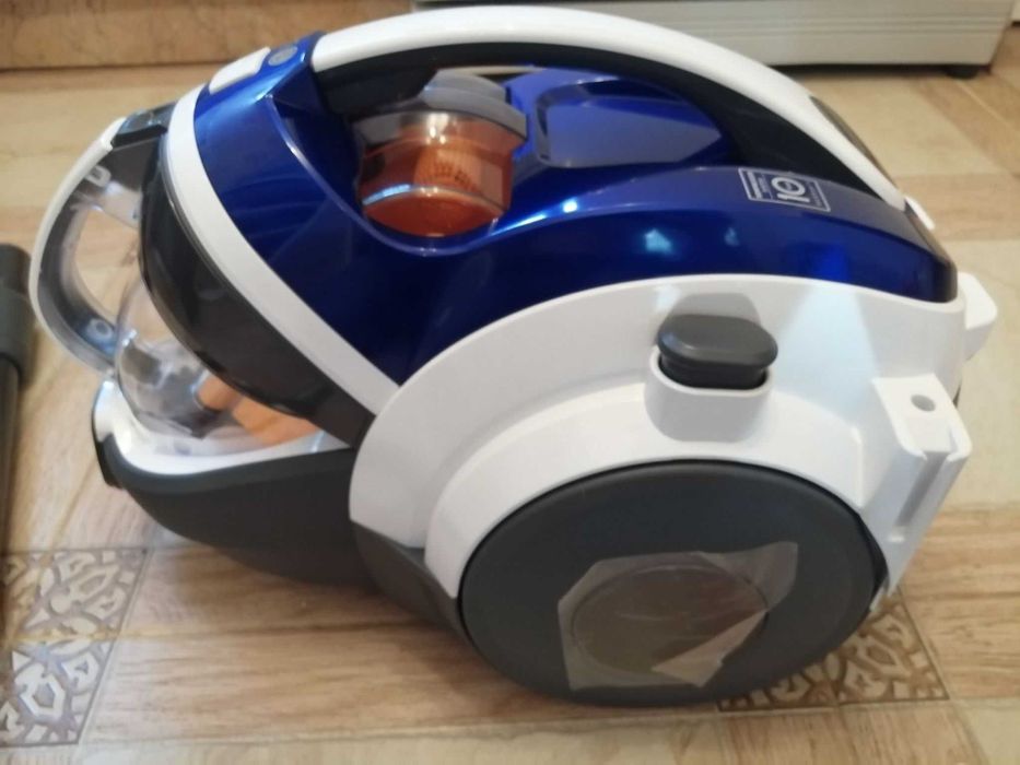 Пылесос LG Compressor Cyclone System Model : VC73189NHTB 1800 Bт