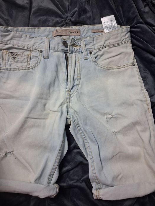 Vand blugi scurti Guess