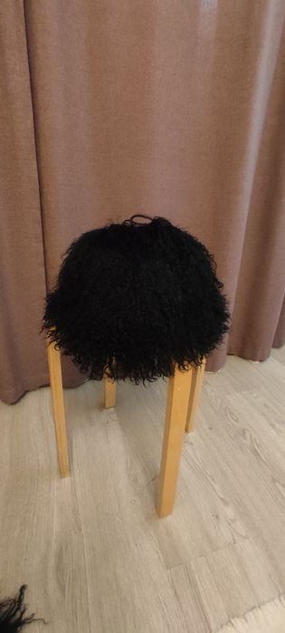 Продам папахи лохматые и каракуль