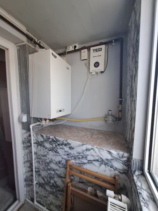 Închiriez garsoniera zona Penny, 1200 lei