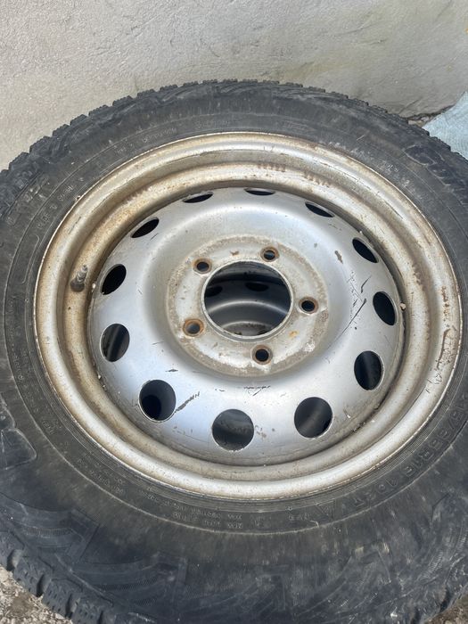 Нива покрышка сатылады