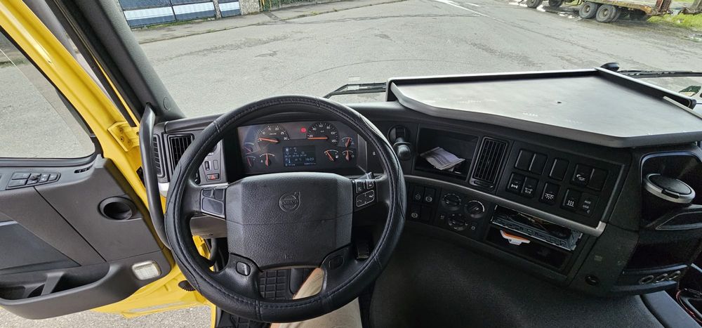 Volvo FM 410 Transportor Auto Utilaje Euro5 EEV