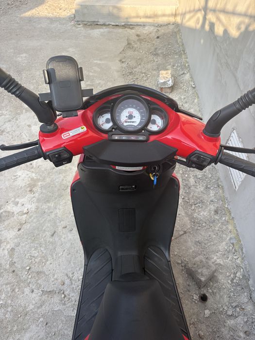 Scuter Aprilia SR 50