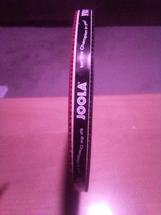 Vând paletă de tenis de masă